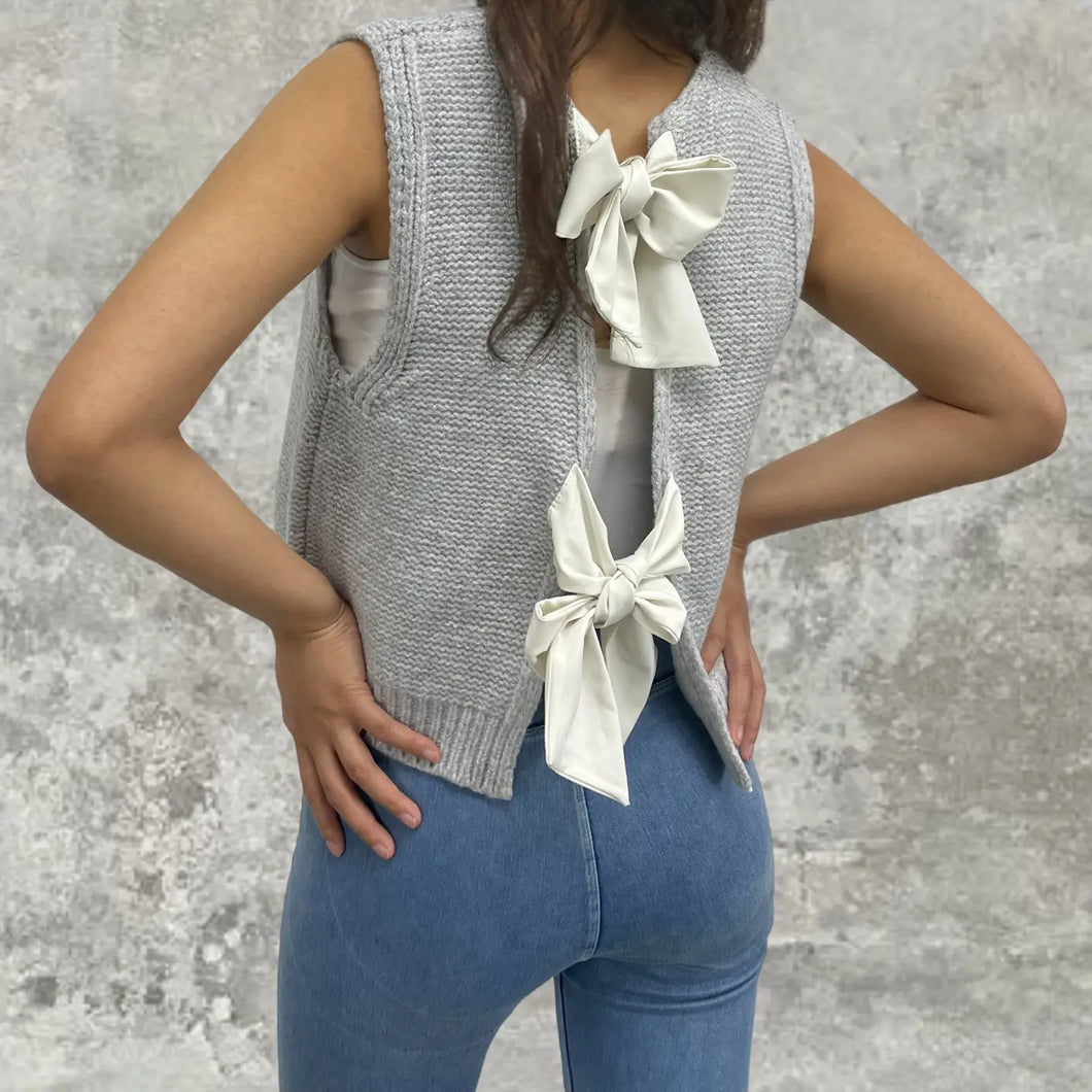 Bow Knit Vest