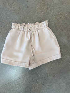 Ruffle Elastic Waist Shorts