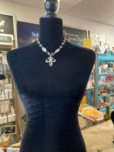 Load image into Gallery viewer, FRENCH KANDE SWAROVSKI WITH CUVEE PENDANTS AND SWAROVSKI GRAND FLEUR MEDALLION