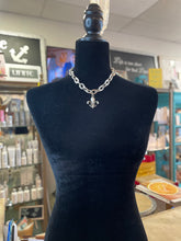 Load image into Gallery viewer, French Kande Lourdes Chain with fk Fleur Pendant