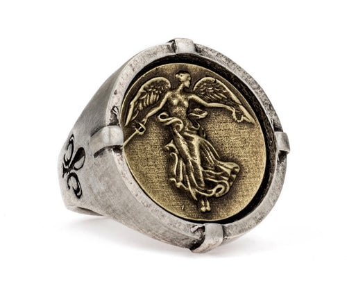 FRENCH KANDE SIGNET RING WITH L’ANGE MEDALLION