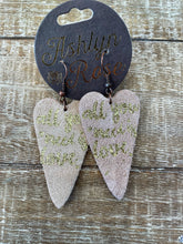 Load image into Gallery viewer, Love is in the Air Earrings